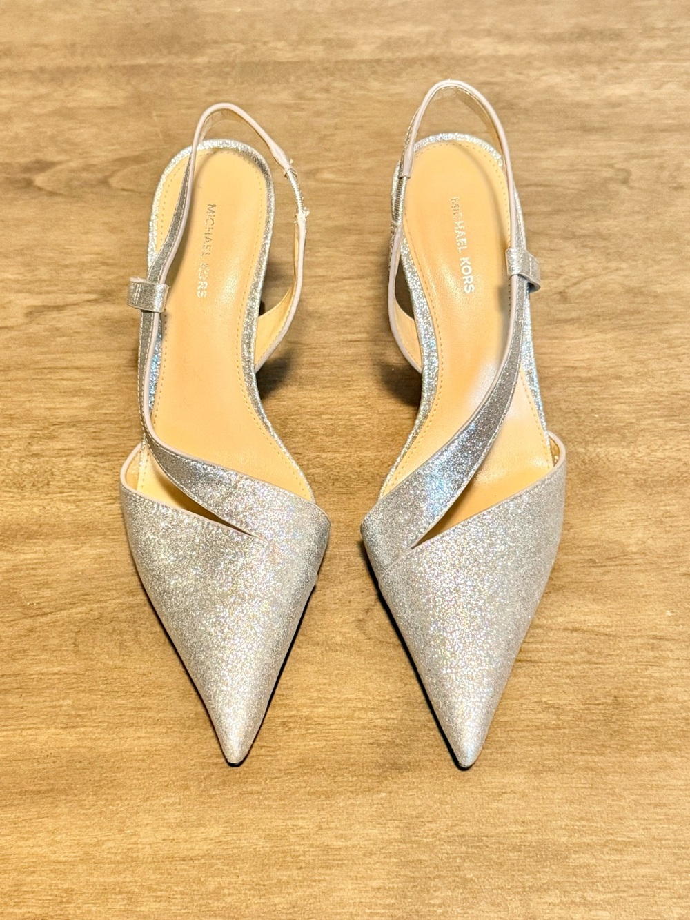 Michael Kors “Brand New” Silver Glitter Slingback Pointed-Toe Heels - Picture 2 of 13